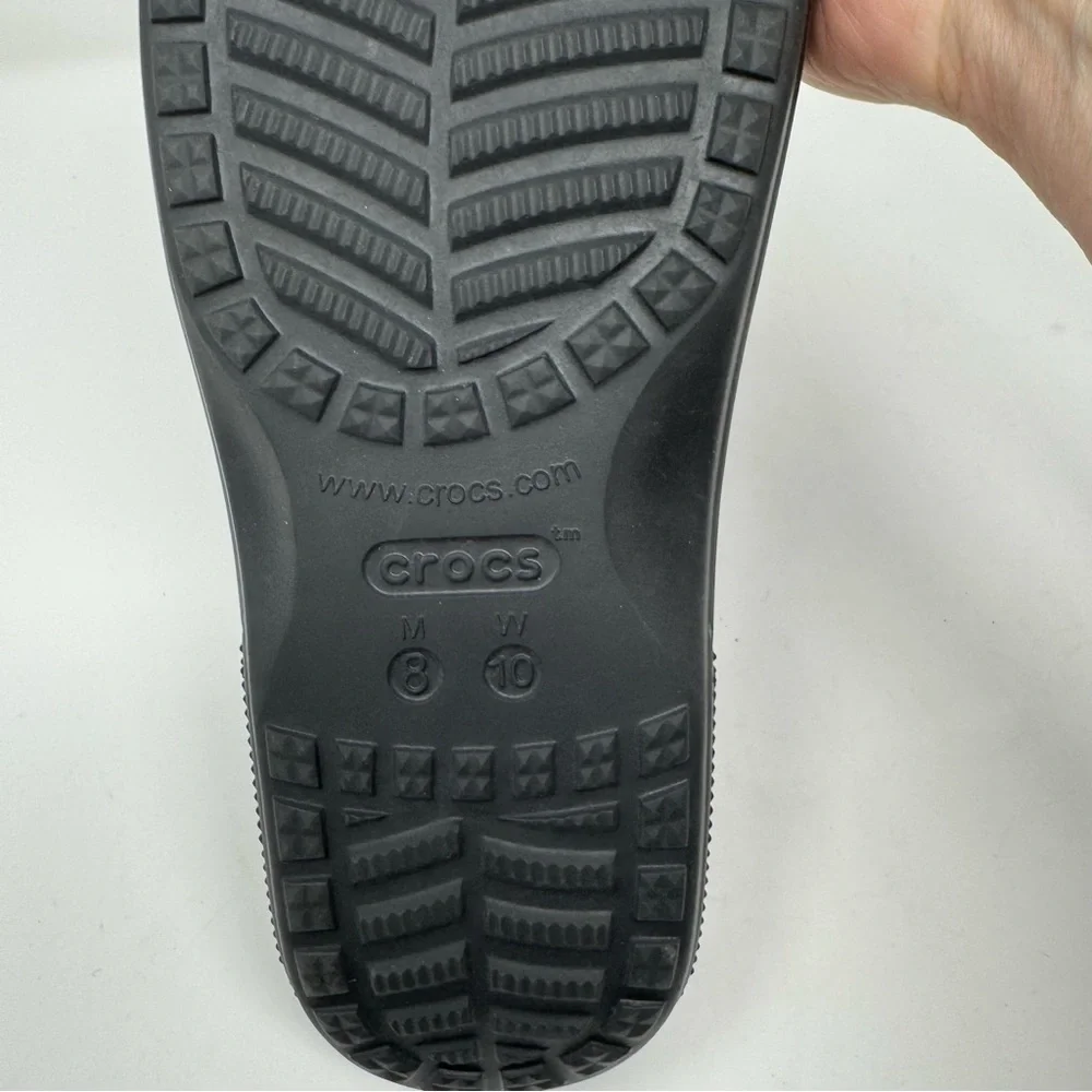 CROCS Black Sporty Sandals Mens‎ 8 or Womens 10